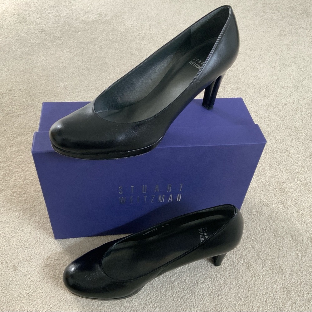 Stuart Weitzman Black Leather “Blog” Platform Pump